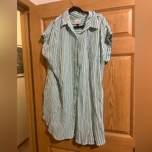 Flowy linen striped dress